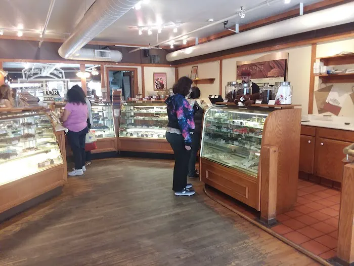Rocky Mountain Chocolate Factory Picture 9