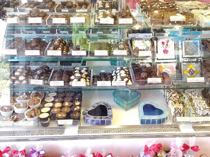 Pieces of Heaven Picture 3
