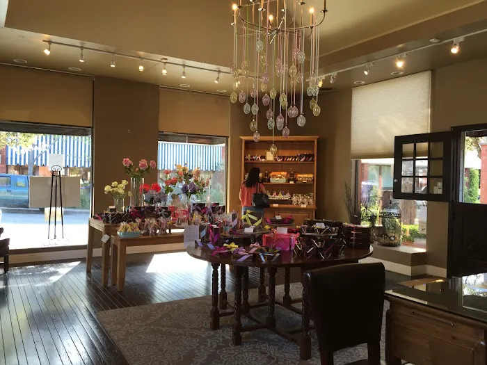 Lula's Chocolates Picture 10