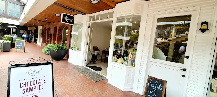 Lula's Chocolates Picture 3