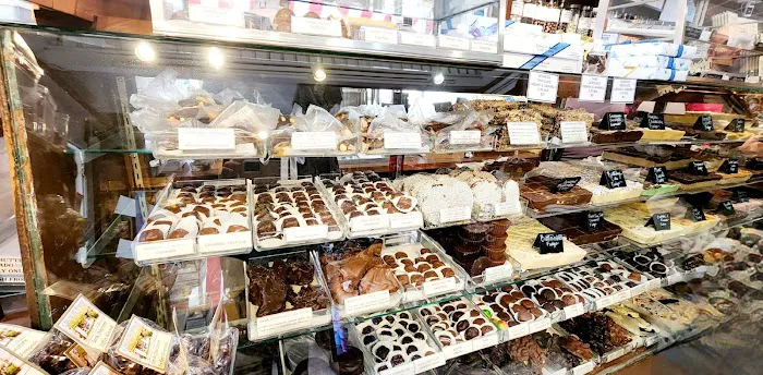 Cottage of Sweets Picture 2