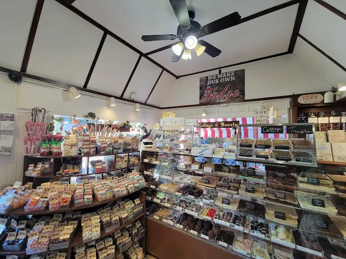 Cottage of Sweets Picture 7