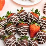 How to Make Easy Chocolate-Covered Strawberries for Holidays