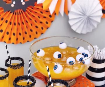 Candy-Themed Crafts for Halloween Parties: Fun Ideas and Inspiration