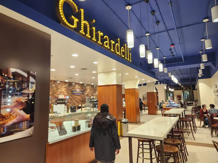 Ghirardelli Ice Cream & Chocolate Shop Picture 1