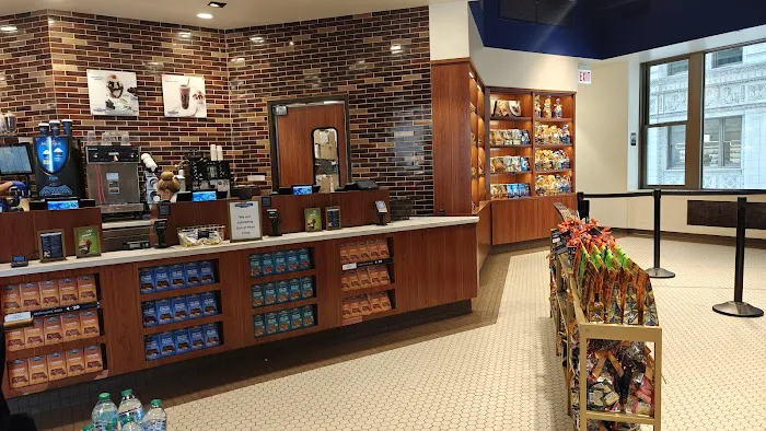 Ghirardelli Ice Cream & Chocolate Shop Picture 3