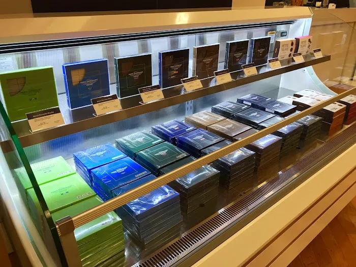 ROYCE' Chocolate at The Shops at North Bridge Picture 2