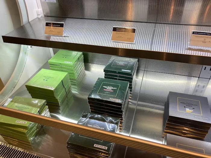 ROYCE' Chocolate at The Shops at North Bridge Picture 6
