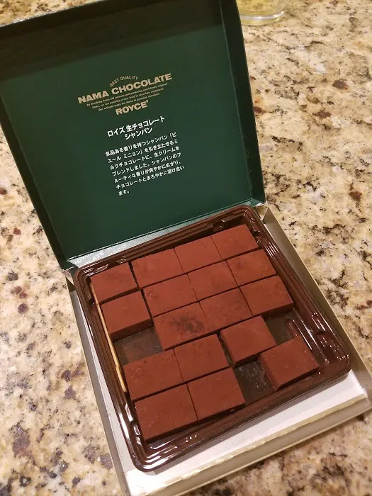 ROYCE' Chocolate at The Shops at North Bridge Picture 4