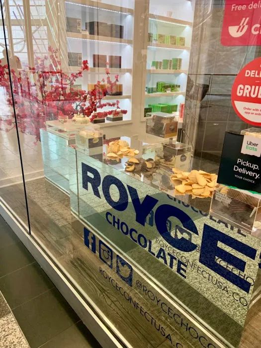 ROYCE' Chocolate at The Shops at North Bridge Picture 5