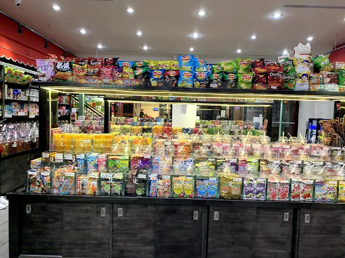 ICHIBAN CANDY AND SNACKS Picture 2