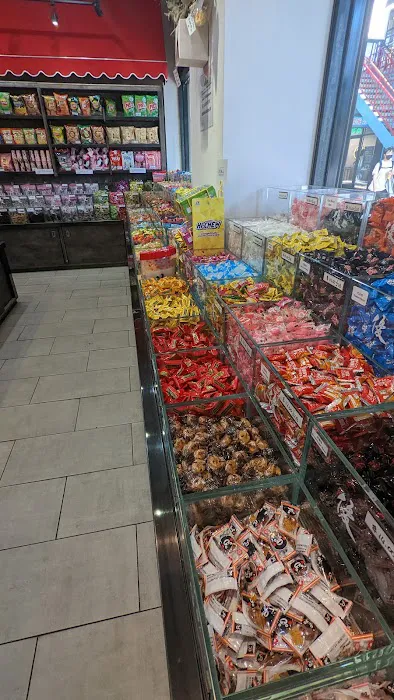 ICHIBAN CANDY AND SNACKS Picture 7