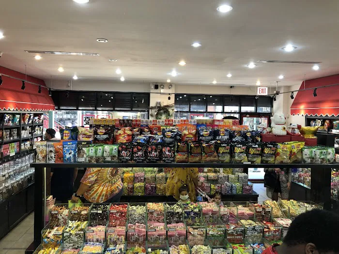 ICHIBAN CANDY AND SNACKS Picture 4