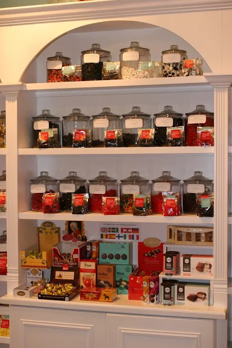 Amy's Candy Bar Picture 2