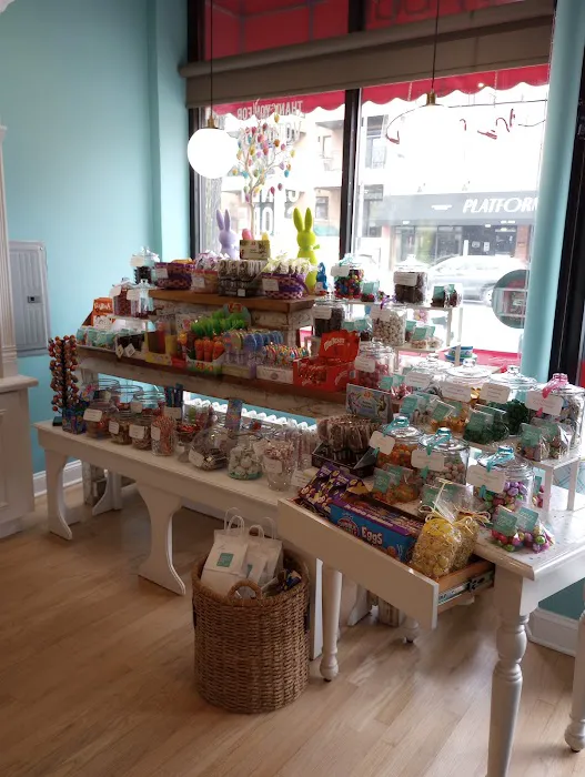 Amy's Candy Bar Picture 4