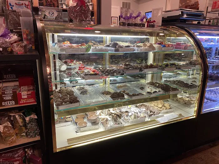 River Forest Chocolates Picture 8