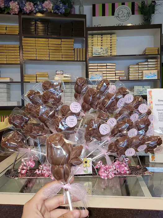 Lilett' Candies Gourmet Candy & Ice Cream Shop Picture 4