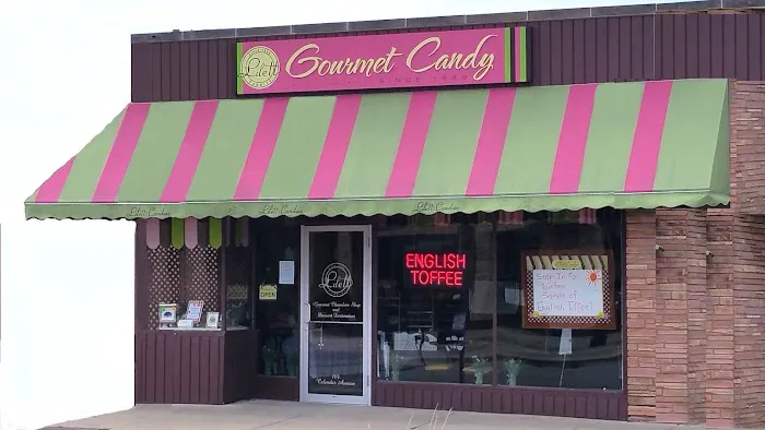 Lilett' Candies Gourmet Candy & Ice Cream Shop Picture 9