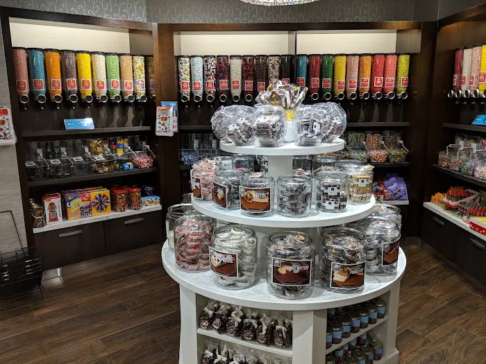 Sarah's Candies Picture 9