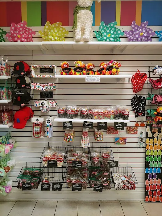 Albanese Confectionery Outlet Store Picture 9