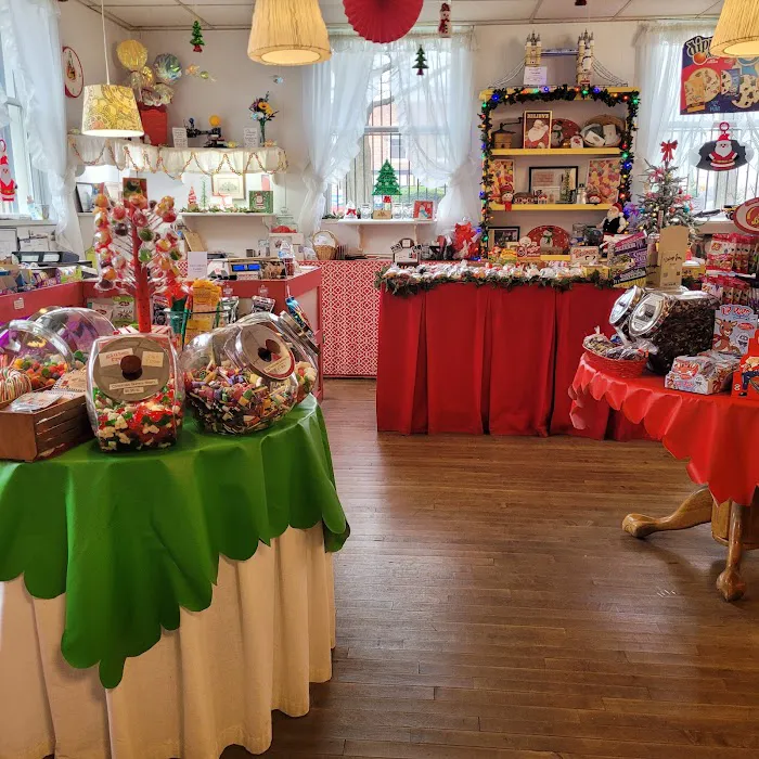 Candy Cove Picture 6