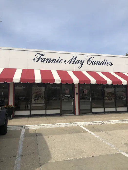 Fannie May Picture 6