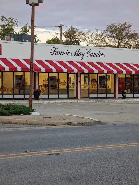 Fannie May Picture 8