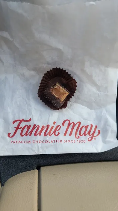 Fannie May Picture 7
