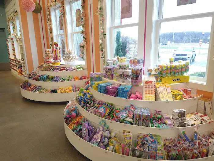 Albanese Candy Factory Store Picture 6