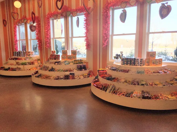 Albanese Candy Factory Store Picture 9