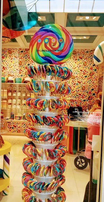 Candy Store Picture 9