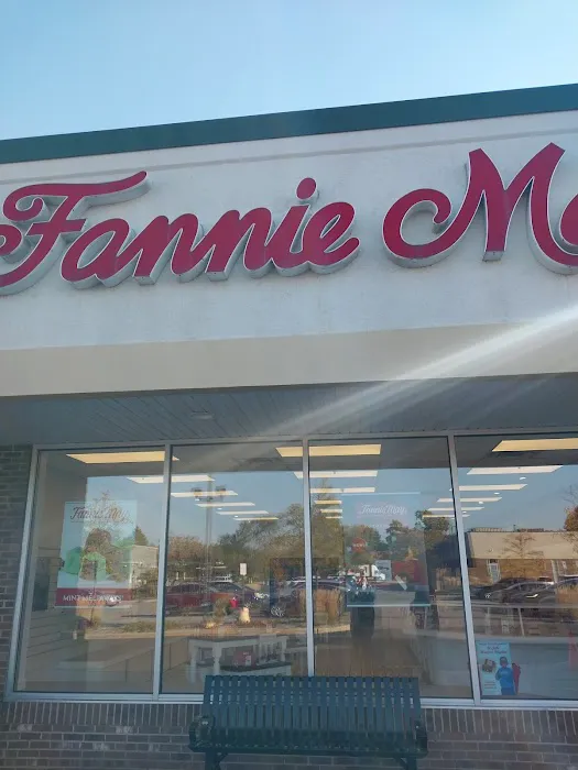 Fannie May Picture 5
