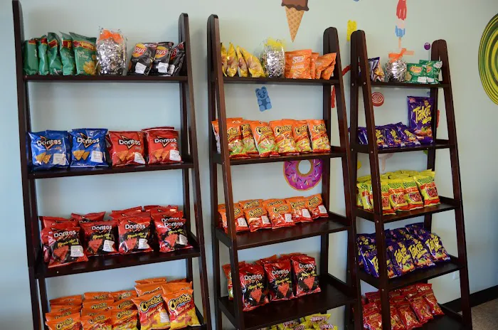 Hill’s Yum Yum Shop Picture 1