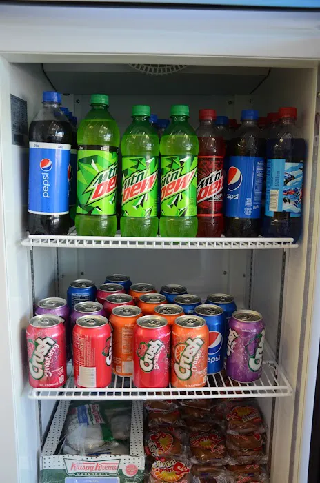 Hill’s Yum Yum Shop Picture 6