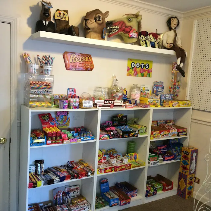 Around The Corner Candy Picture 10