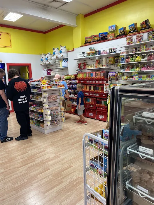 Candy Junction Picture 3