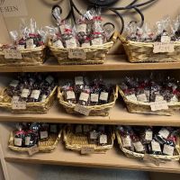 Little Chocolates ico