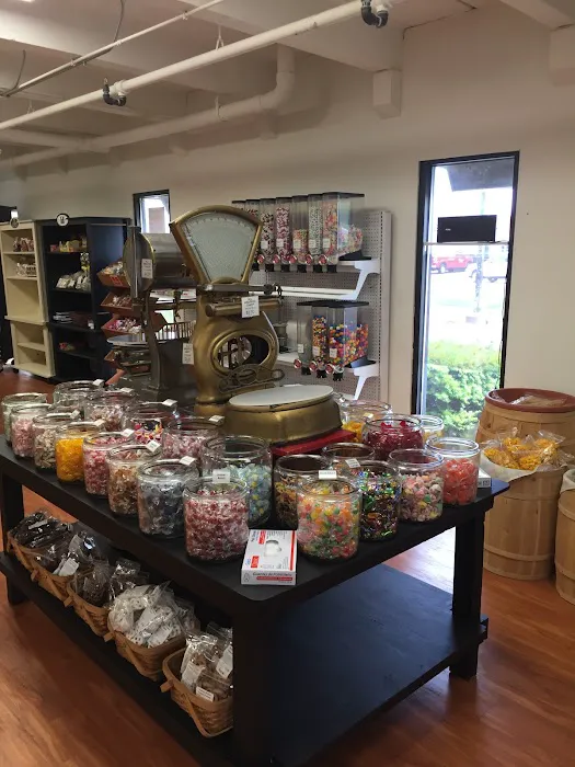 Long Grove Confectionery Co - Wauconda Outlet Picture 7