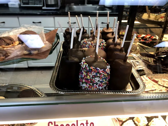 Mellie's Chocolate & Co. Picture 9