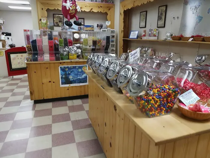 The Sycamore Confectionary Picture 3