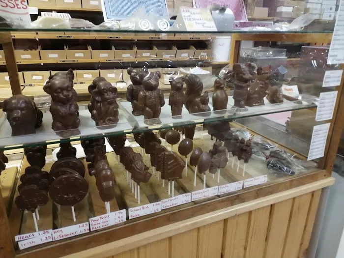 The Sycamore Confectionary Picture 10
