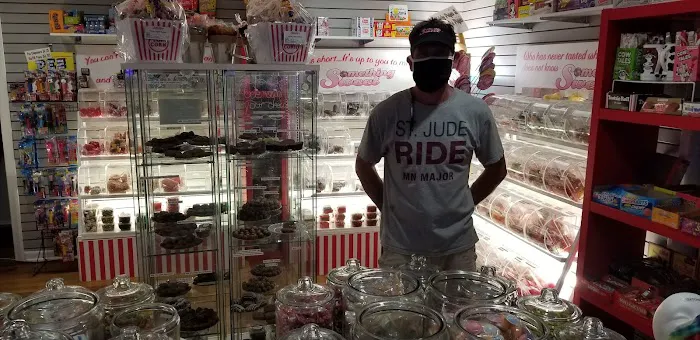 Something Sweet- WE ARE NOW OPEN AGAIN AT OUR NEW LOCATION - 235 BROAD ST. DOWNTOWN LAKE GENEVA. COME SEE US! Picture 5