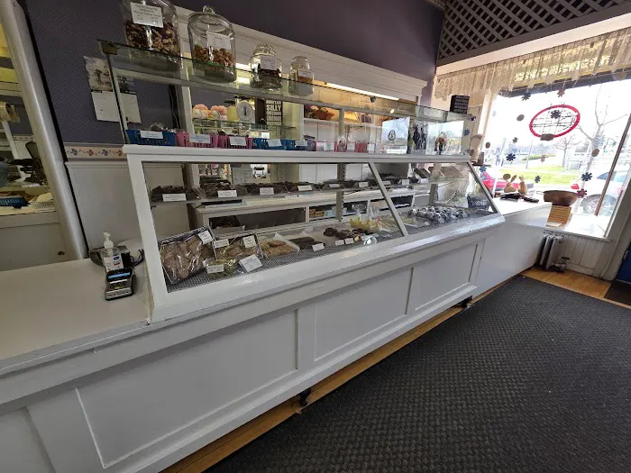Niemann's Homemade Candies & Ice Cream Picture 10