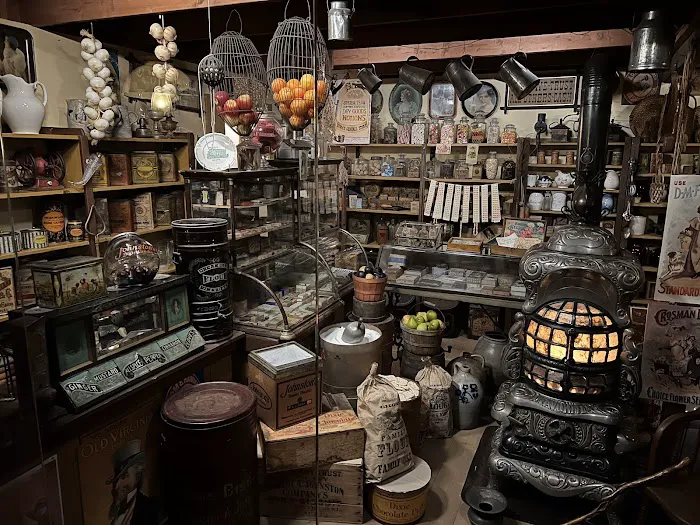 Haymarket Candy Store Picture 8