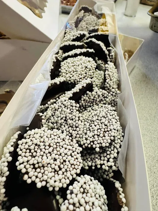 Charlie's Chocolates Picture 3
