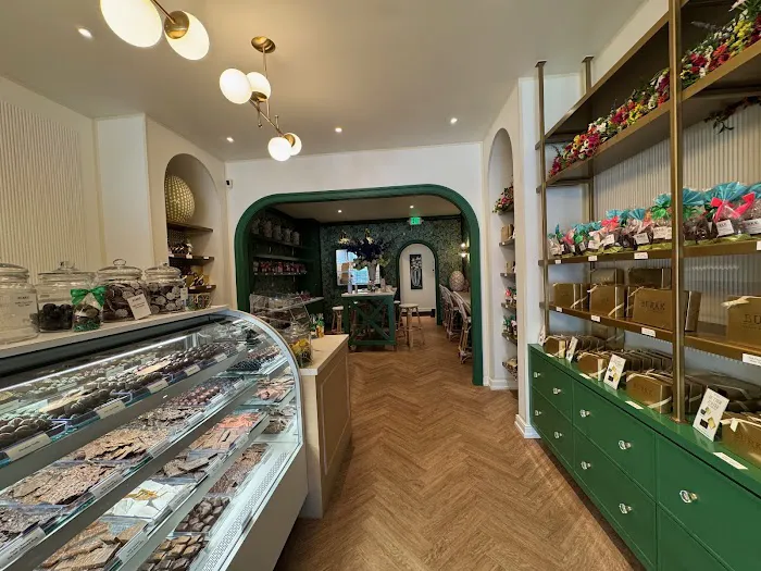 Burke Candy Picture 9