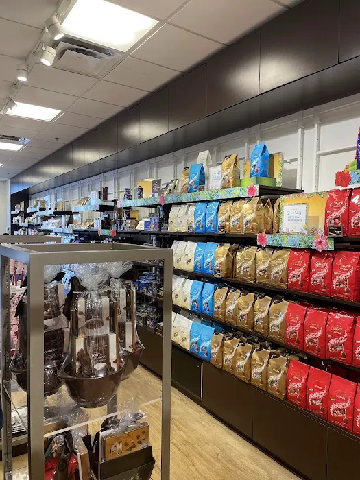 Lindt Chocolate Shop Picture 3