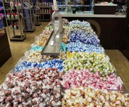 Lindt Chocolate Shop