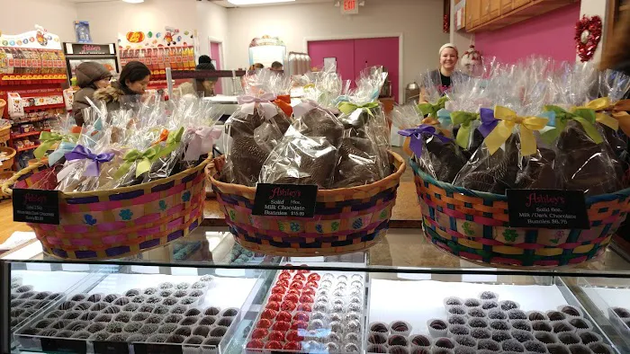 Ashley’s Confectionery Picture 8