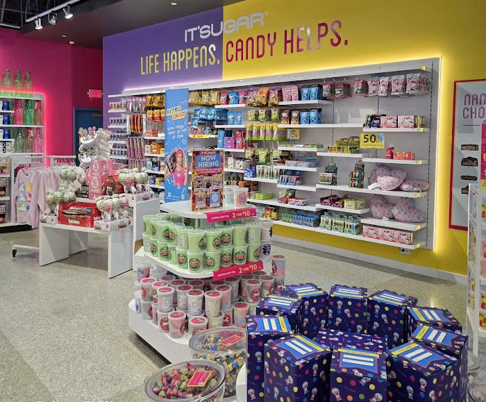 IT'SUGAR Woodfield Mall Picture 7